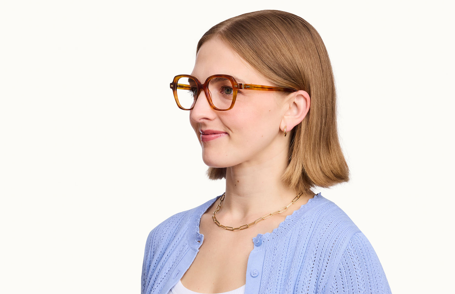 The Evelyn - LifeStyle 2 - Pair Eyewear