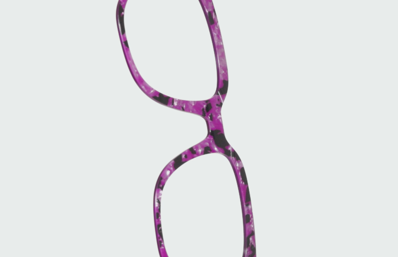 The Dark Orchid Pearl Tortoise - LifeStyle Thumbnail Video1 - Pair Eyewear
