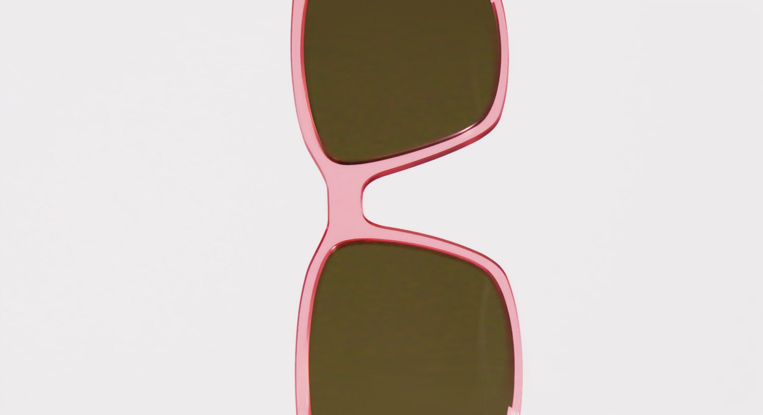 The Polarized Fruit Punch Sunburst Sun Top - LifeStyle Thumbnail Video1 - Pair Eyewear