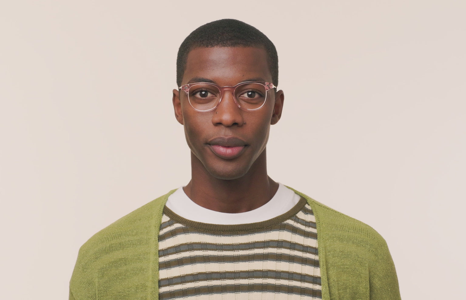 The Reese - Pink Clear Acetate Rose Gold Metal - LifeStyle Thumbnail3 - Pair Eyewear