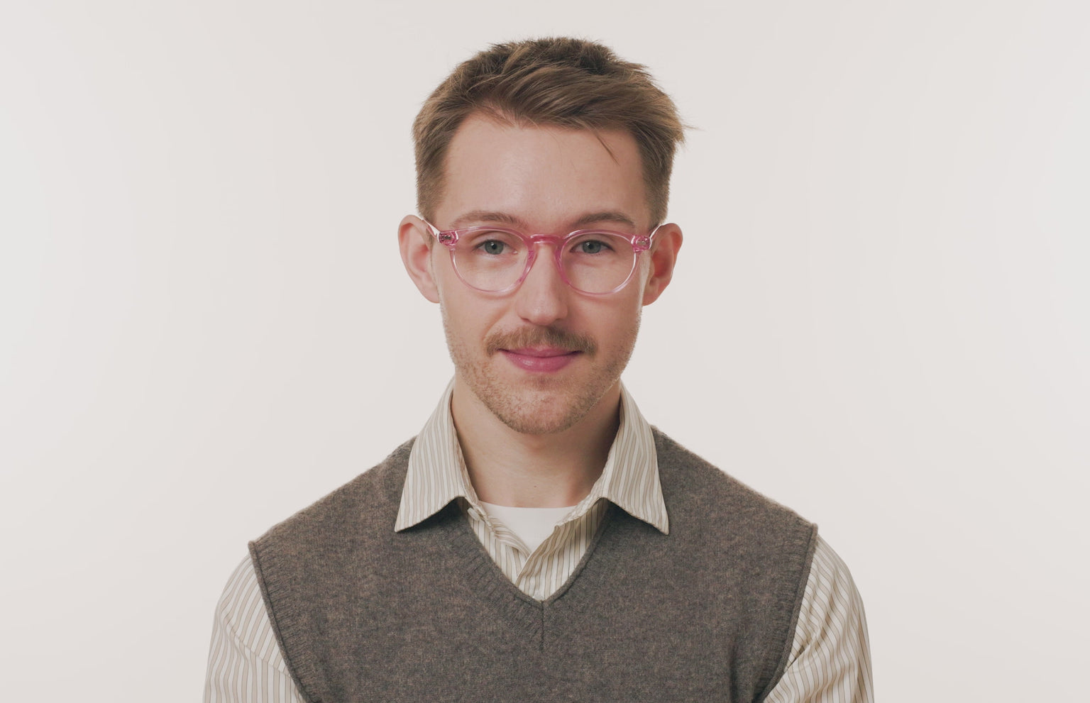 The Soto - Pink Glitter Clear - LifeStyle Thumbnail3 - Pair Eyewear
