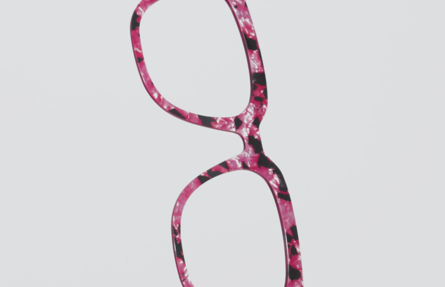 The Raspberry Pearl Tortoise - LifeStyle Thumbnail Video1 - Pair Eyewear