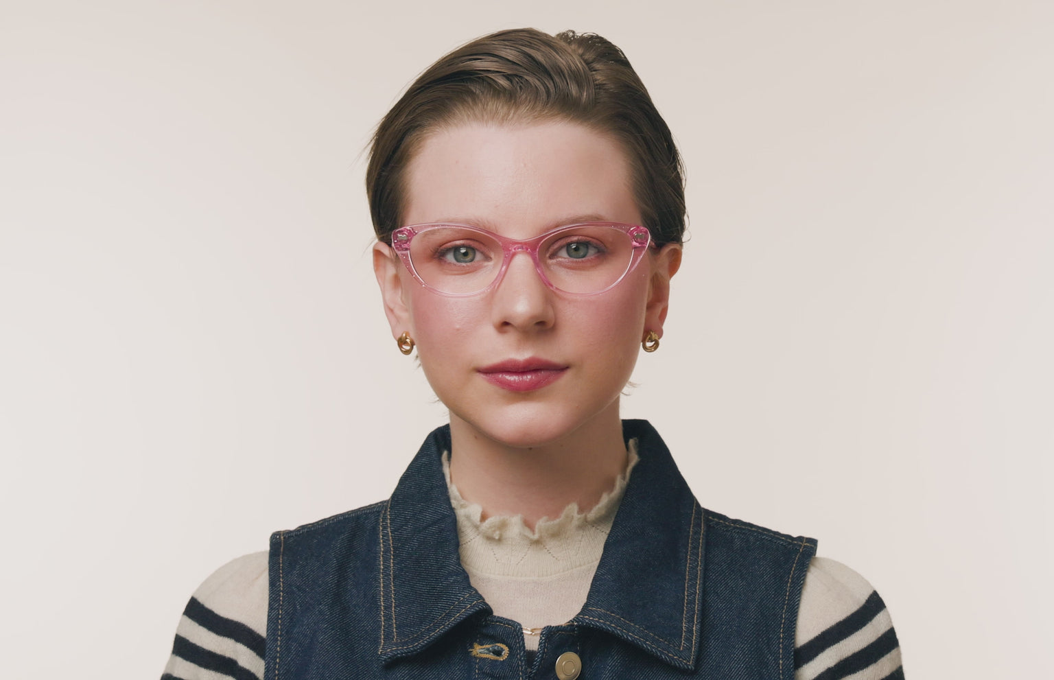 The ella - Pink Glitter Clear - LifeStyle Thumbnail3 - Pair Eyewear