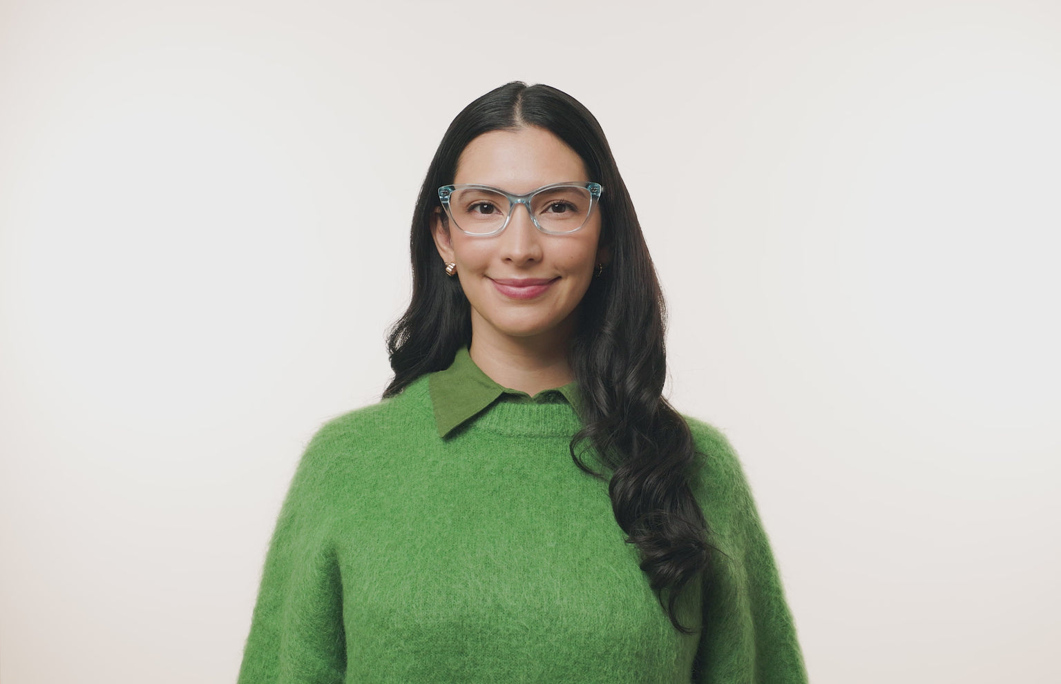 The Wanda - Seafoam Clear - LifeStyle Thumbnail2 - Pair Eyewear